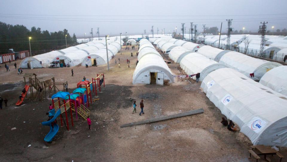 ¿Cuáles son las características de los campos de refugiados?