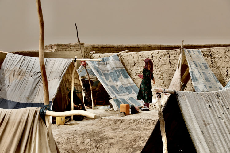Campo de refugiados afgano
