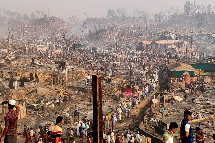 Incendio en Cox's Bazar