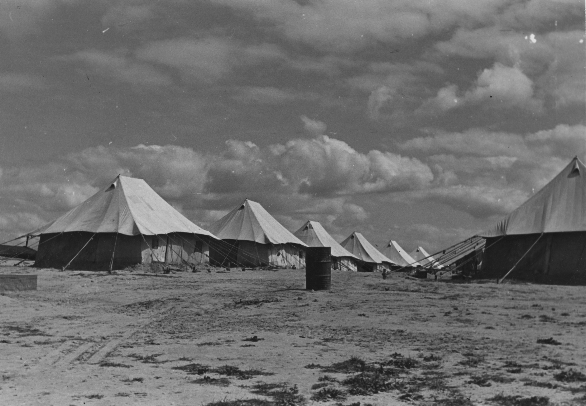 Introducir 91+ imagen campos de refugiados segunda guerra mundial