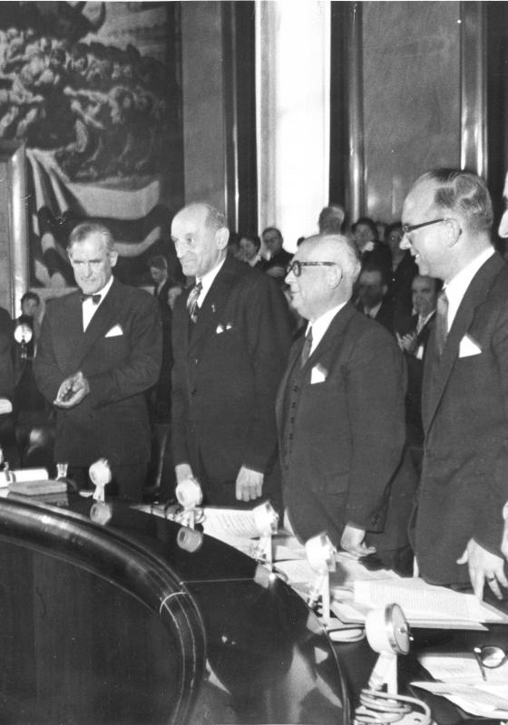 La Declaración Universal de los Derechos Humanos, 1948 La Declaración Universal de los Derechos Humanos, 1948