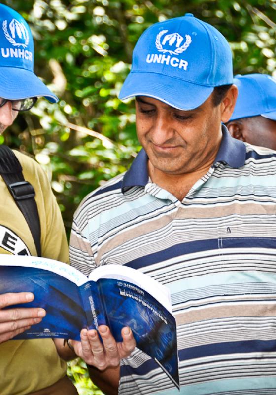 Voluntarios de ACNUR Voluntarios de ACNUR