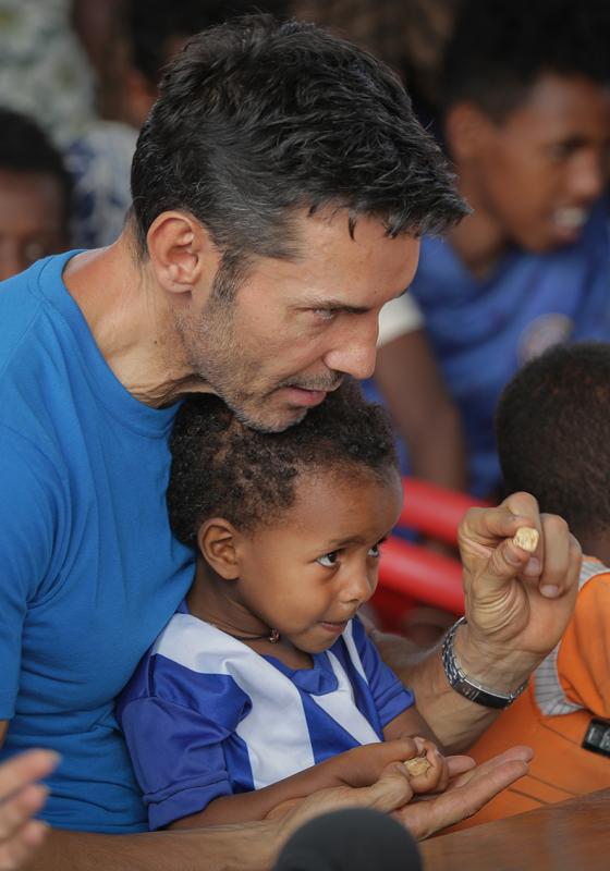 Jesús Vázquez en África Jesús Vázquez en África