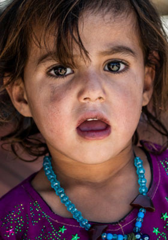 Niña afgana Niña afgana