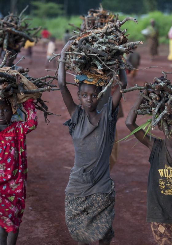 niños africanos Burundi