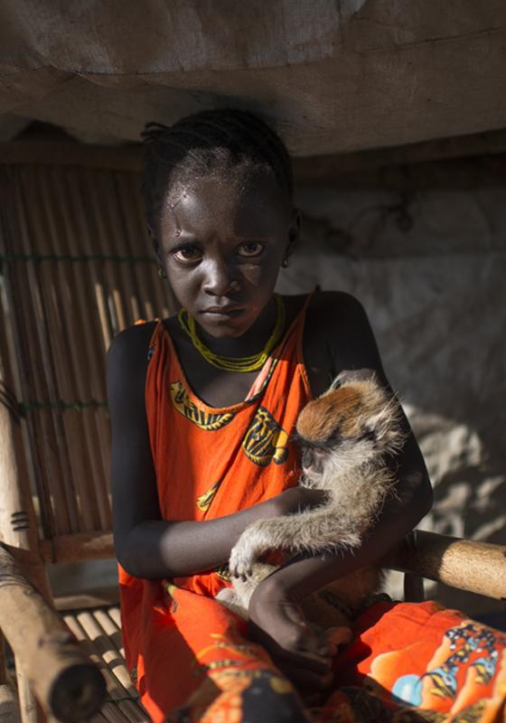 Niña sursudanesa víctima de la guerra en Sudán del Sur refugiada_sursudanesa