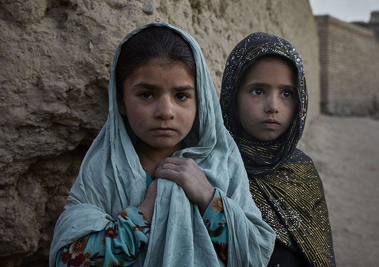 Niñas afganas