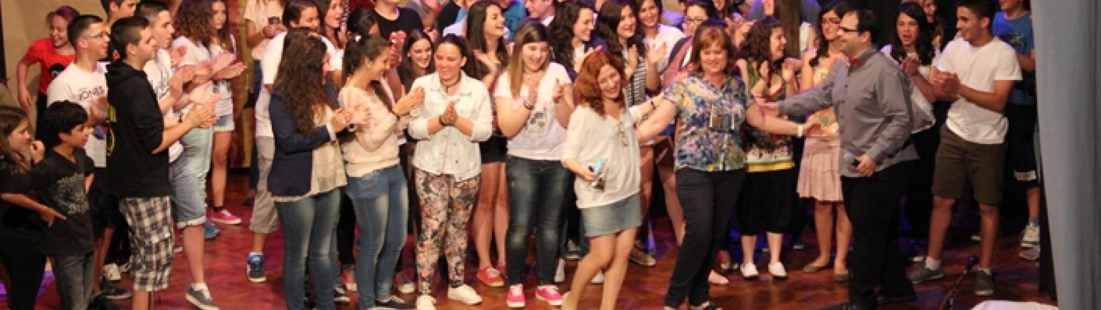 Teatro solidario en el IES Veles e vents de Torrent, Valencia