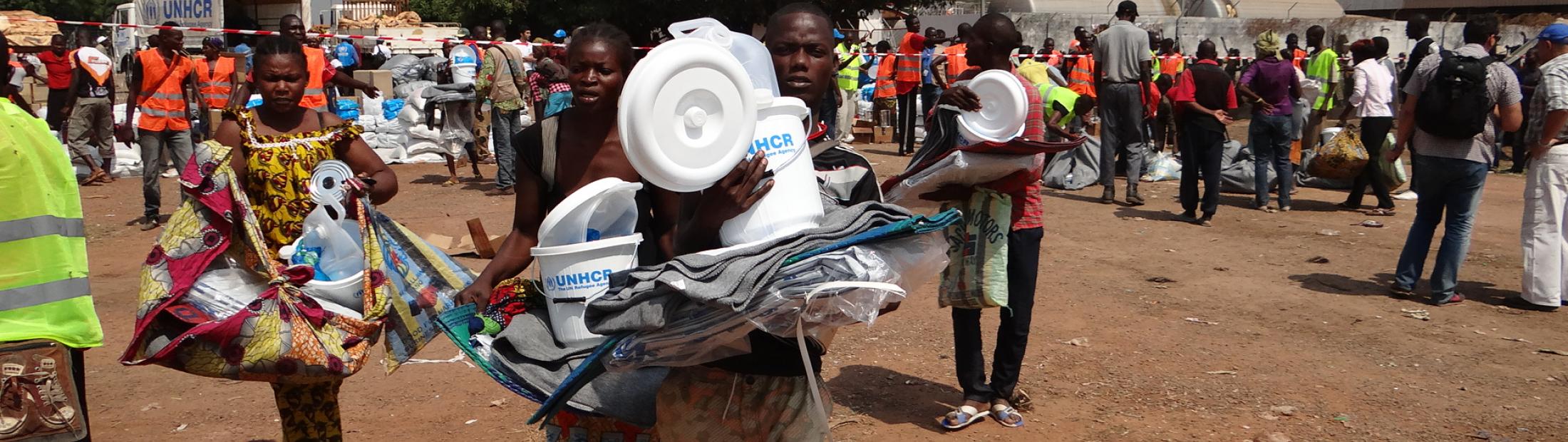 ACNUR reanuda la distribución de ayuda humanitaria en el aeropuerto de Bangui