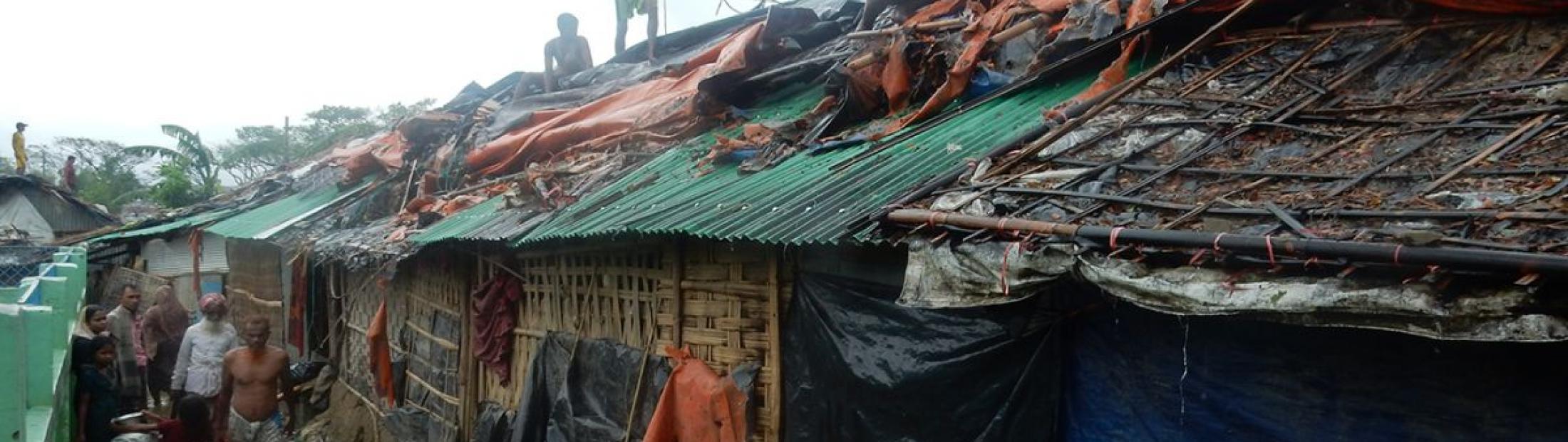 Ciclón Mora en Bangladesh: ACNUR lleva ayuda a las víctimas