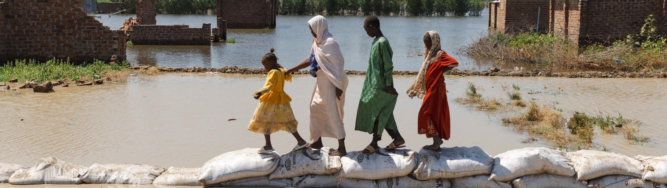 La COP30 arranca con un llamamiento urgente a la acción ante la crisis climática y humanitaria