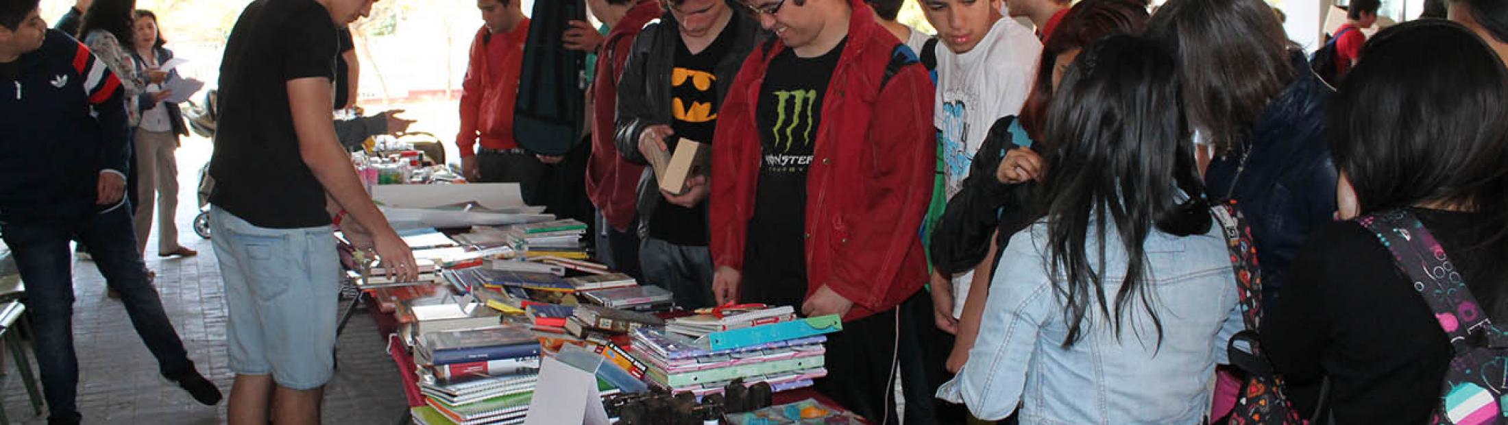 El IES Puçol de Valencia destina su Mercado Solidario 2016 a las personas refugiadas