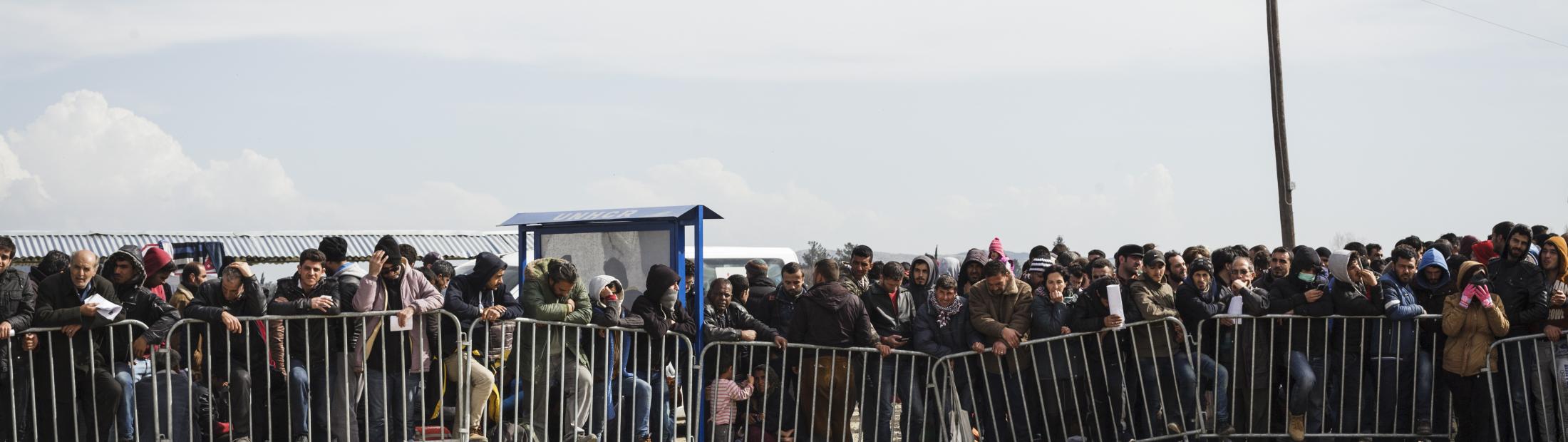 Crisis de refugiados en Grecia: Filippo Grandi indica que se necesita seguir trabajando con la UE