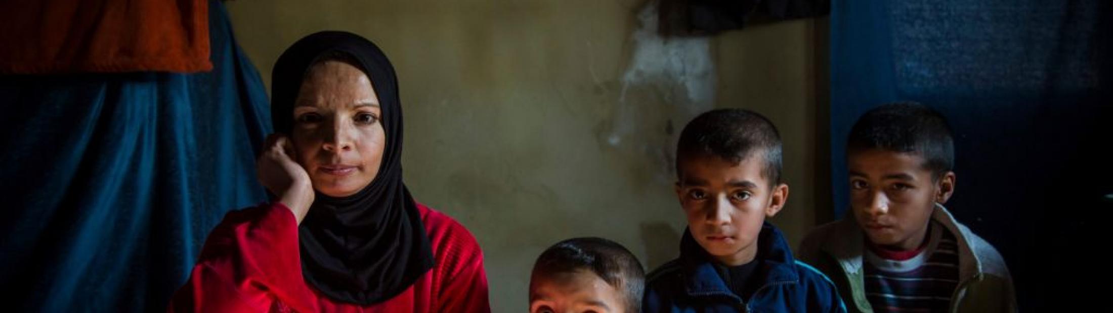 Las madres sirias luchan por sacar adelante a sus familias 