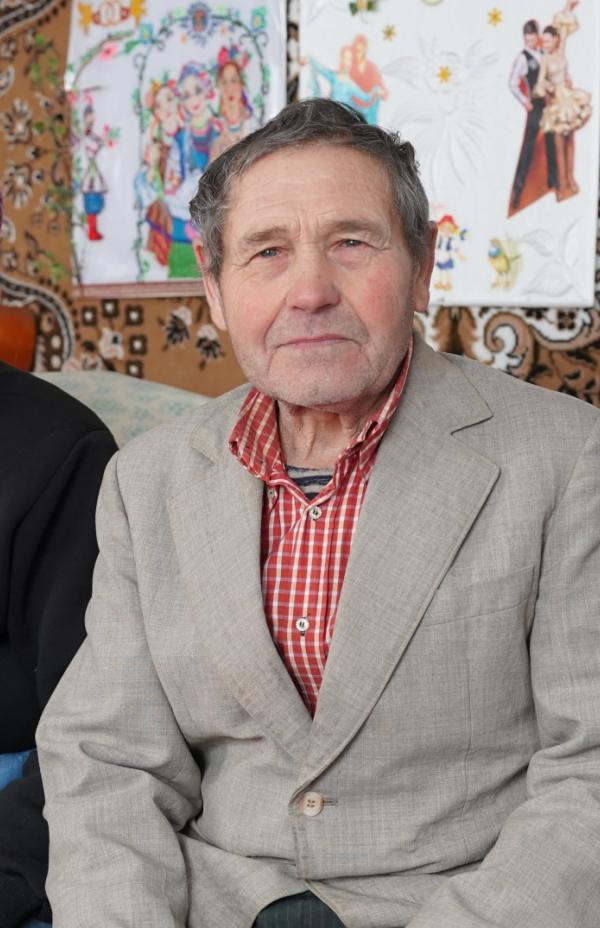 Resistir para volver: Vira y Mykola reconstruyen su hogar en una Ucrania en guerra