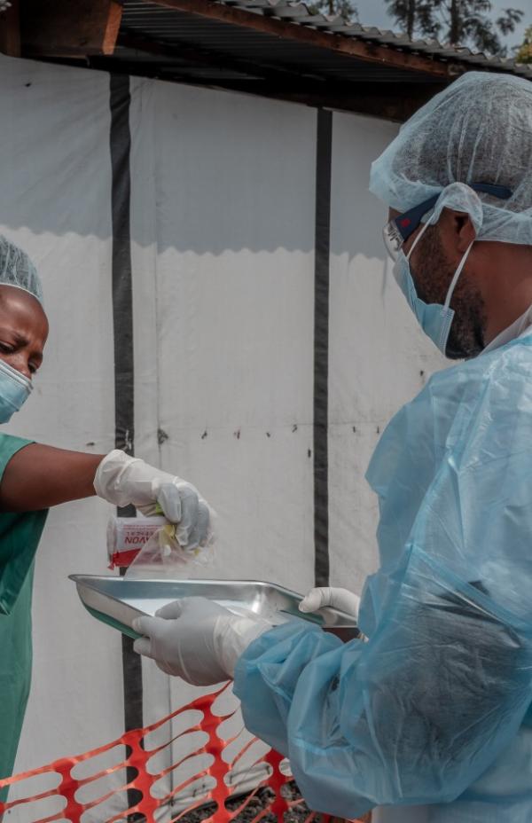 El virus del ébola: síntomas, contagio y claves para su prevención