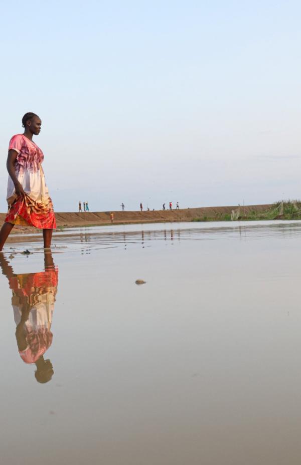 Reinventarse para sobrevivir: la historia de Martha, pescadora en Sudán del Sur