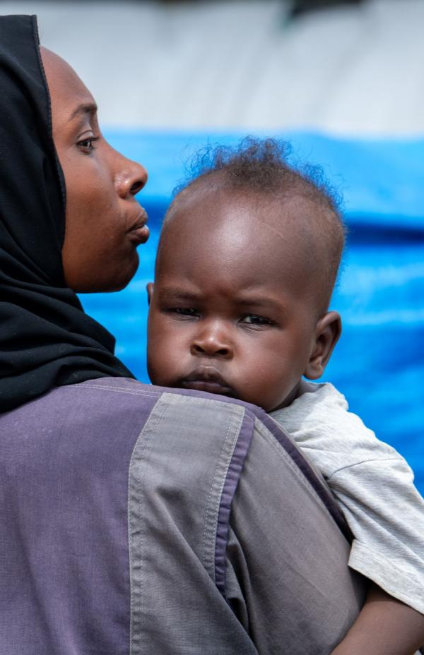 Sudán: un año de guerra y más de 8 millones de personas desplazadas