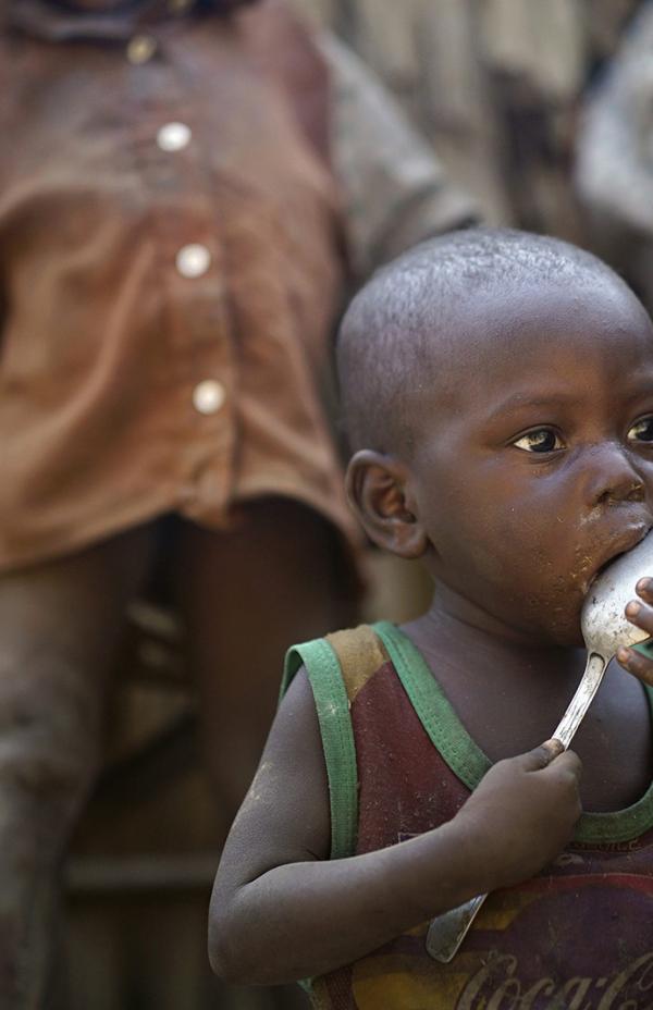 Hambre en África: ayúdanos a combatirla