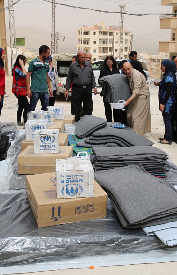 ACNUR continúa llevando ayuda a los desplazados en Siria