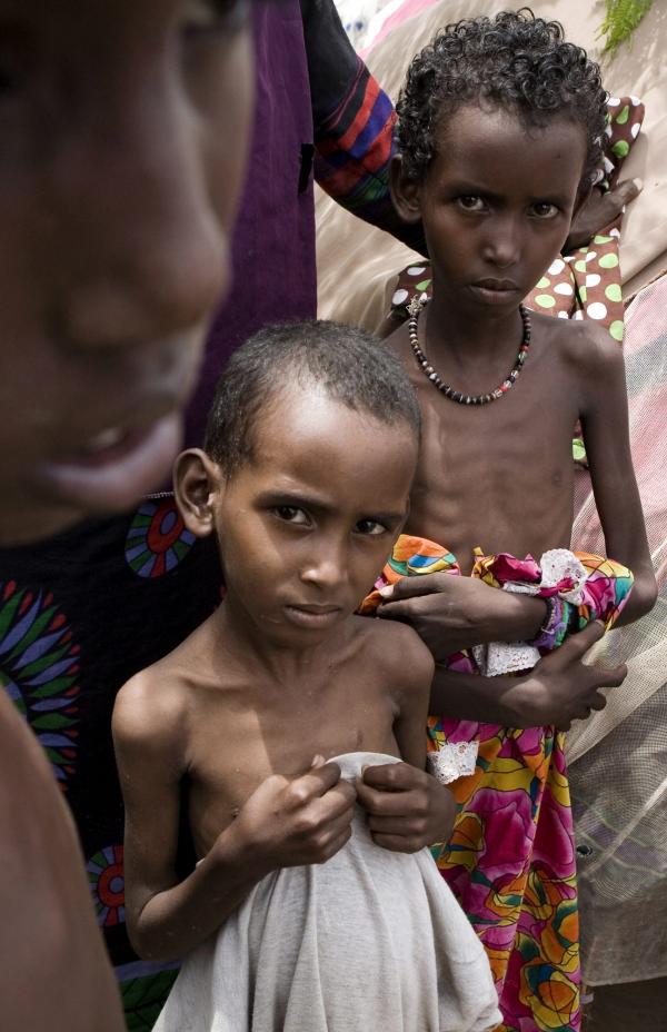 Sequía y desplazamiento en Somalia: “Mi casa ya no es más que polvo y hambre”