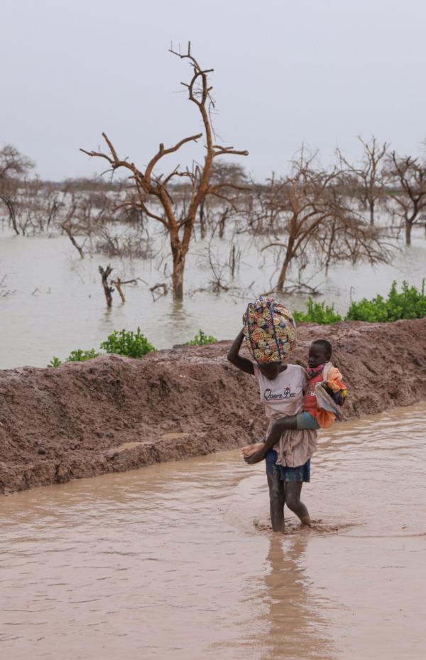 Las inundaciones en Sudán del Sur desplazan a más de 100.000 personas