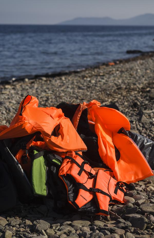 Naufragio en el Mediterráneo: 146 muertos o desaparecidos