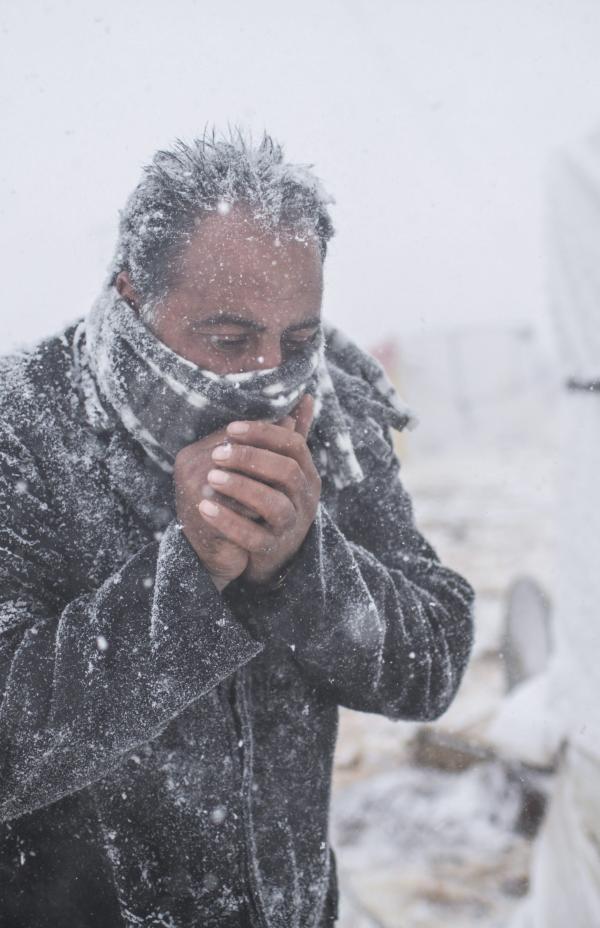 ACNUR y sus socios aceleran la ayuda a los refugiados sirios con la llegada de la tormenta invernal