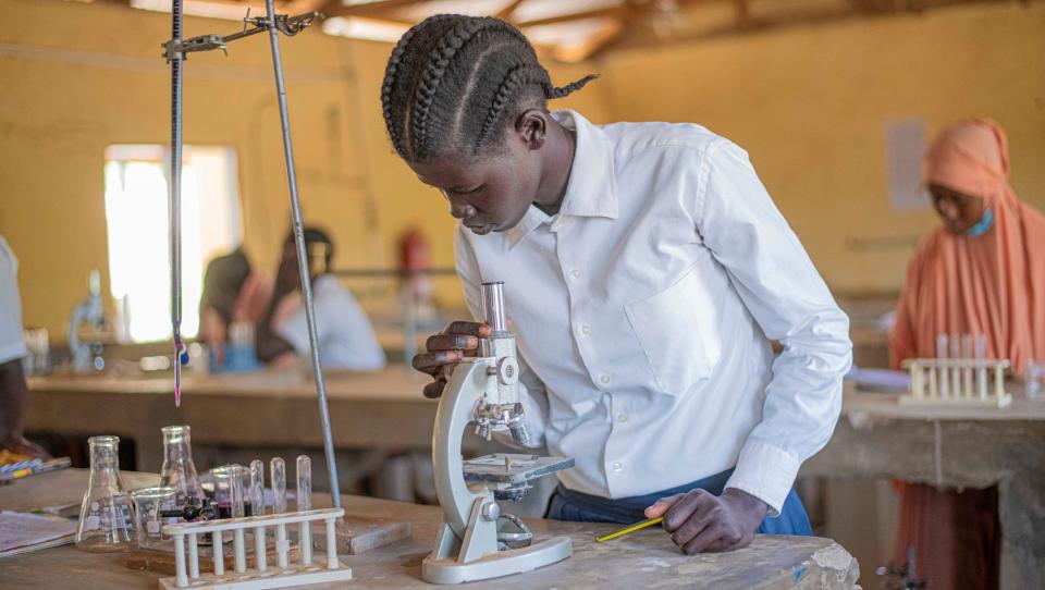 Día Internacional de la Mujer y la Niña en la Ciencia: la importancia de la educación