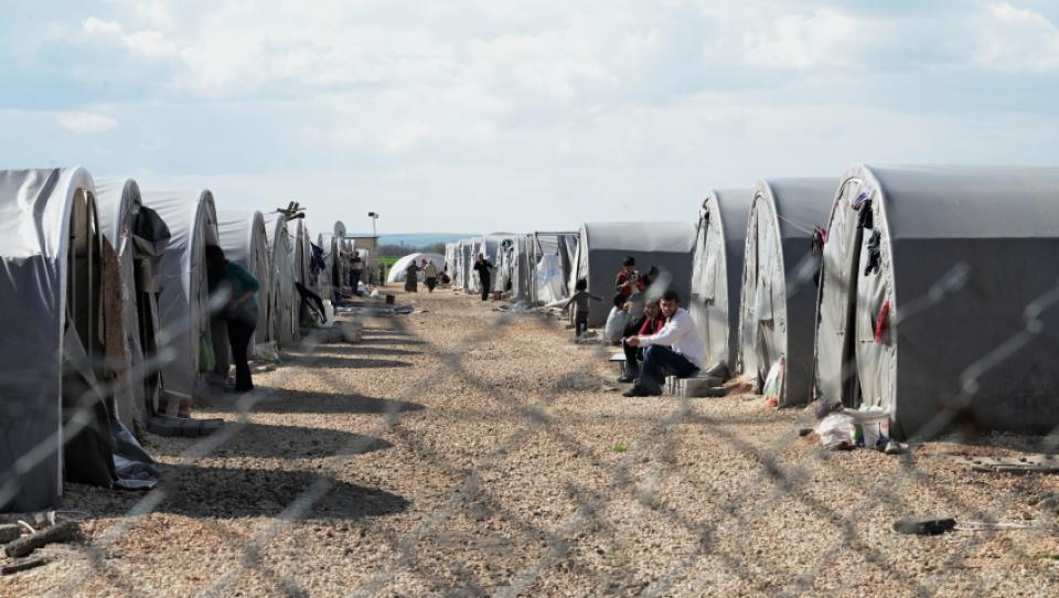 Placas solares fotovoltaicas en los campos de refugiados
