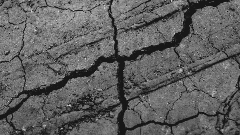 Dos fuertes terremotos sacuden el norte de Venezuela y dejan víctimas y graves daños
