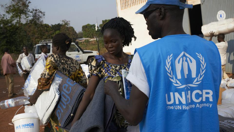 ACNUR halla aldeas quemadas y abandonadas: miles de desplazados en la República Centroafricana