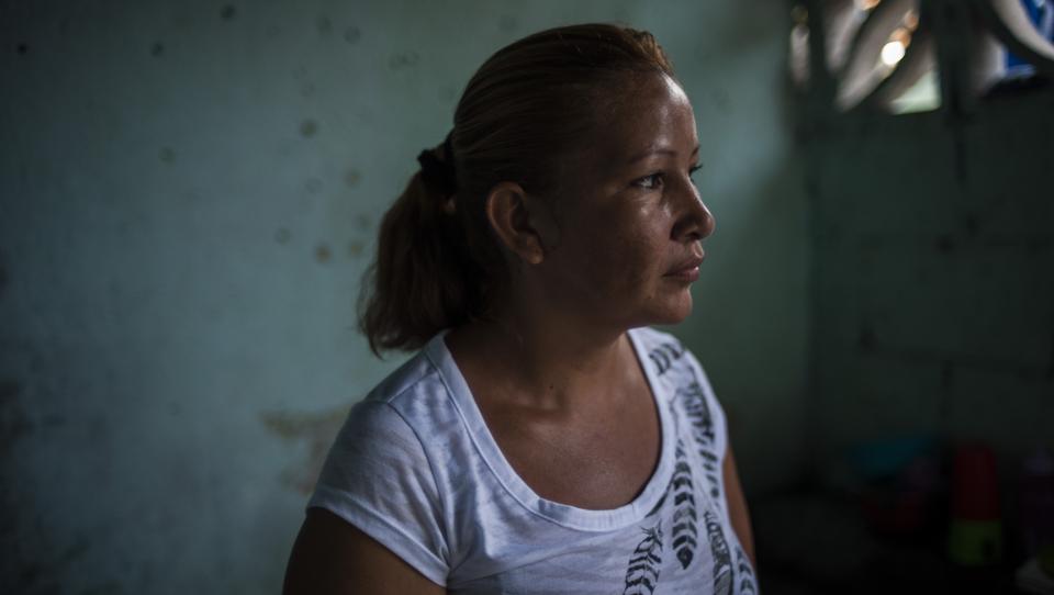 Violencia doméstica: el miedo de las víctimas de las maras en Honduras