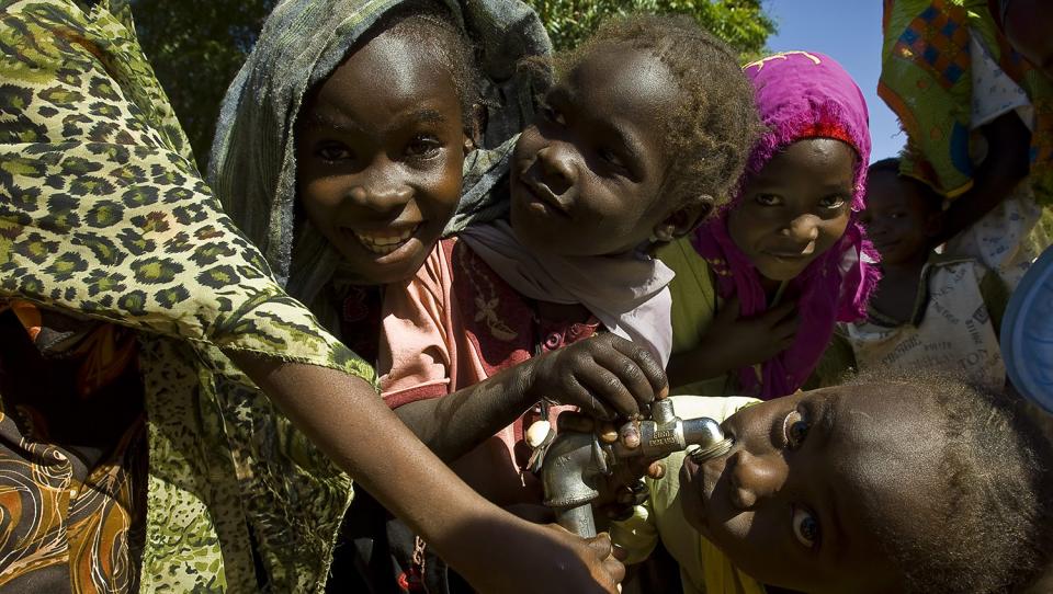 La Asociación “Tu Salario Solidario” (VW-Navarra) con los refugiados sudaneses en Chad