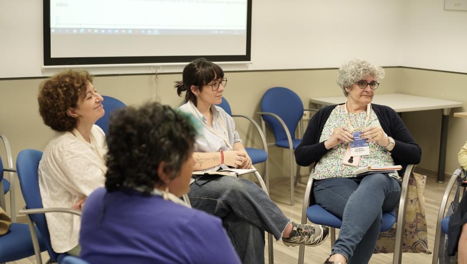 Cómo combatir la xenofobia desde la educación: intercambio de buenas prácticas locales y globales en la Universidad de Barcelona