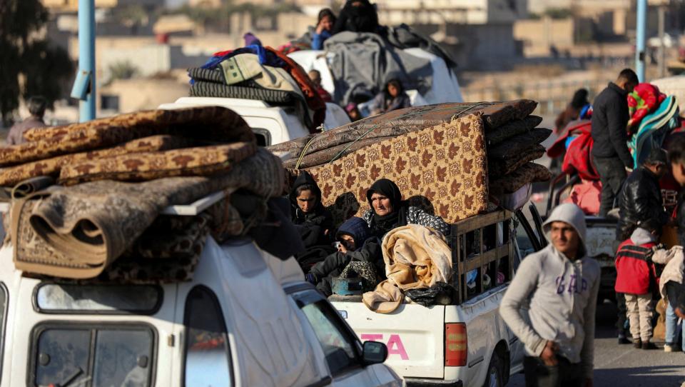Escalada de violencia en Siria: familias atrapadas entre la guerra y la pobreza