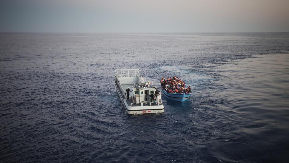 ACNUR pide medidas urgentes ante la inaceptable situación de degradación en Lampedusa