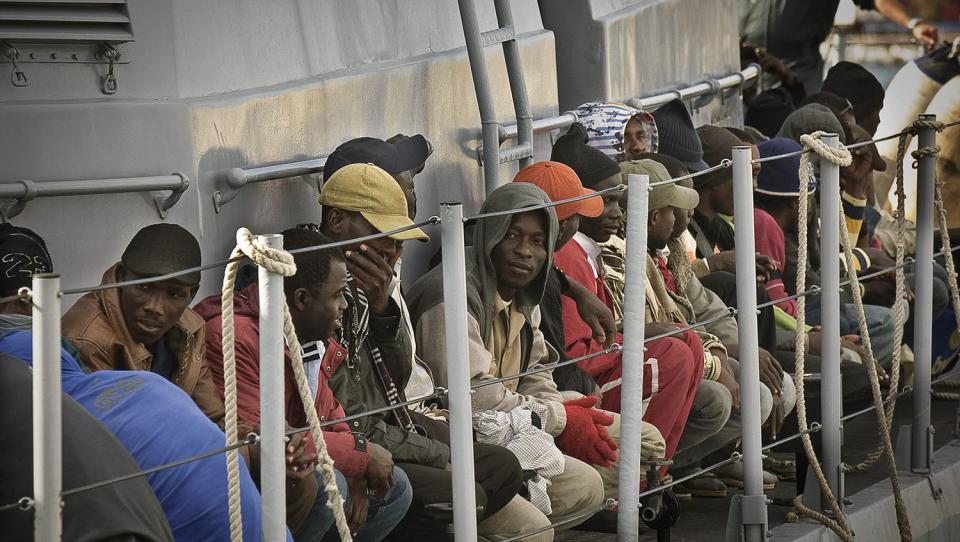 Lampedusa: las condiciones de acogida siguen siendo inaceptables. ACNUR pide traslados rápidos y regulares