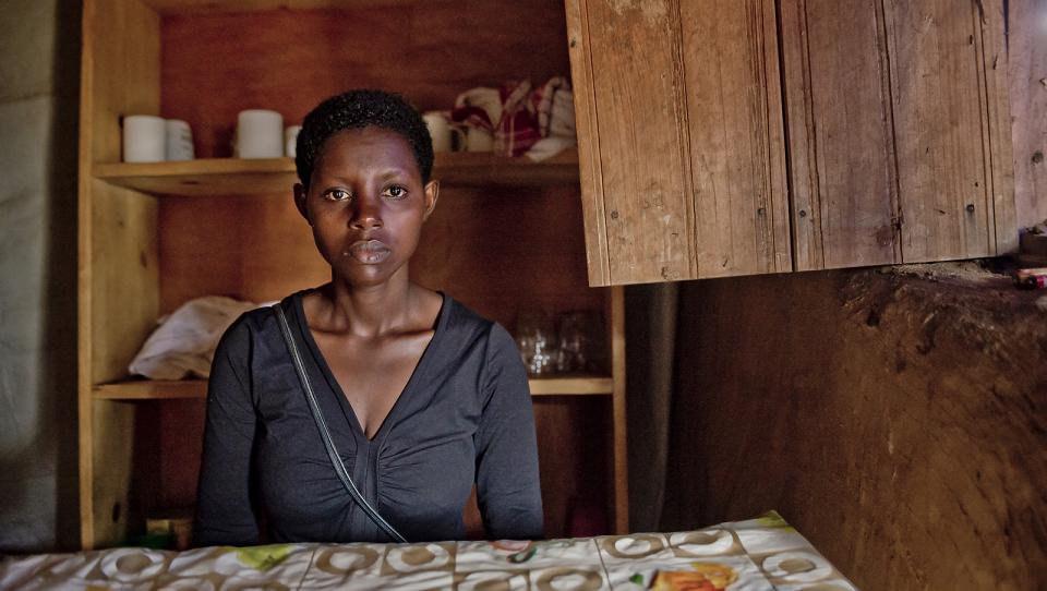 Una madre adolescente recupera su vida después de ser raptada por el LRA