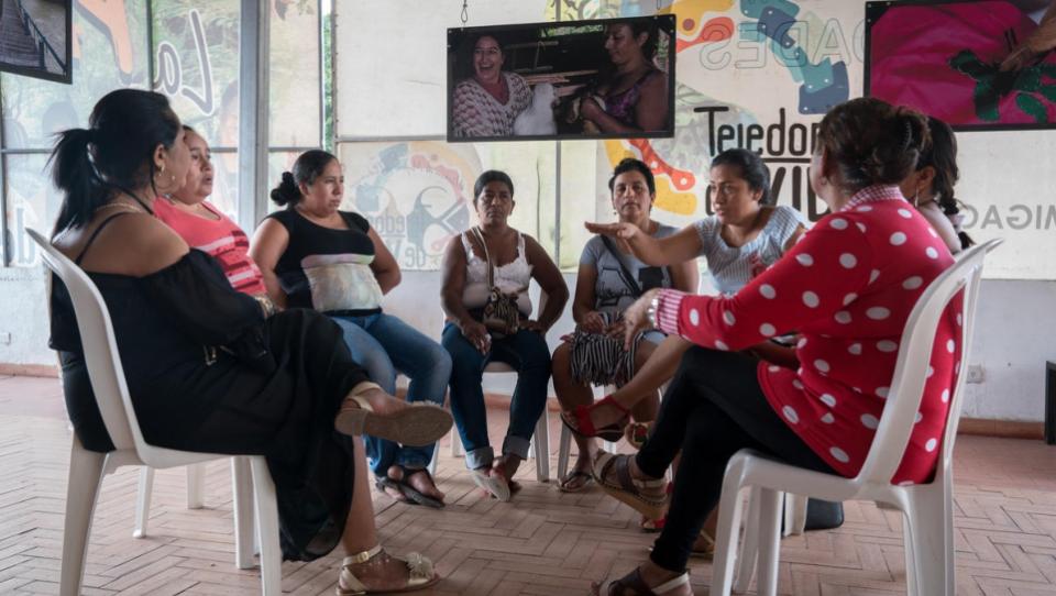 Mujeres colombianas contra el abuso sexual