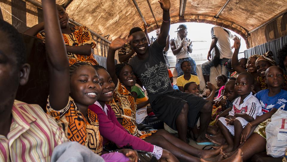 Más de 7.300 marfileños han regresado a casa con la ayuda de ACNUR desde Liberia
