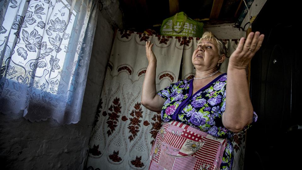 Noticias de Ucrania: bombardeos y muertes continúan un año después del alto el fuego