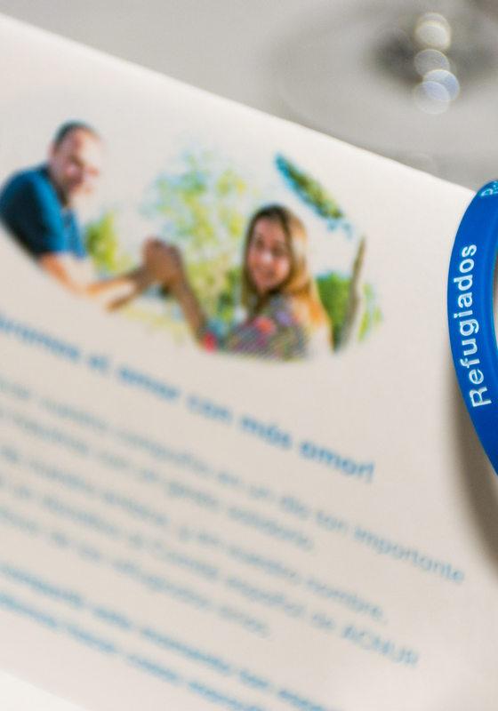 Tarjeta de boda solidaria